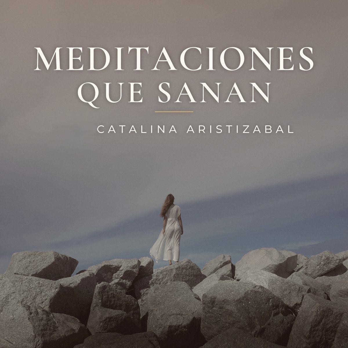 Portada de Meditaciones que Sanan: piedras apiladas a la orilla del agua